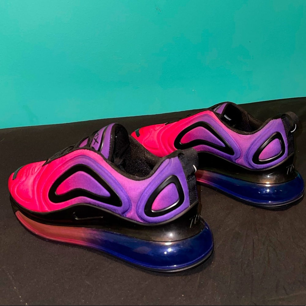 (((Sold))Nike air Max 720